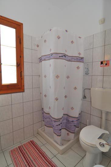 Komninos Rooms Панагія Номер фото